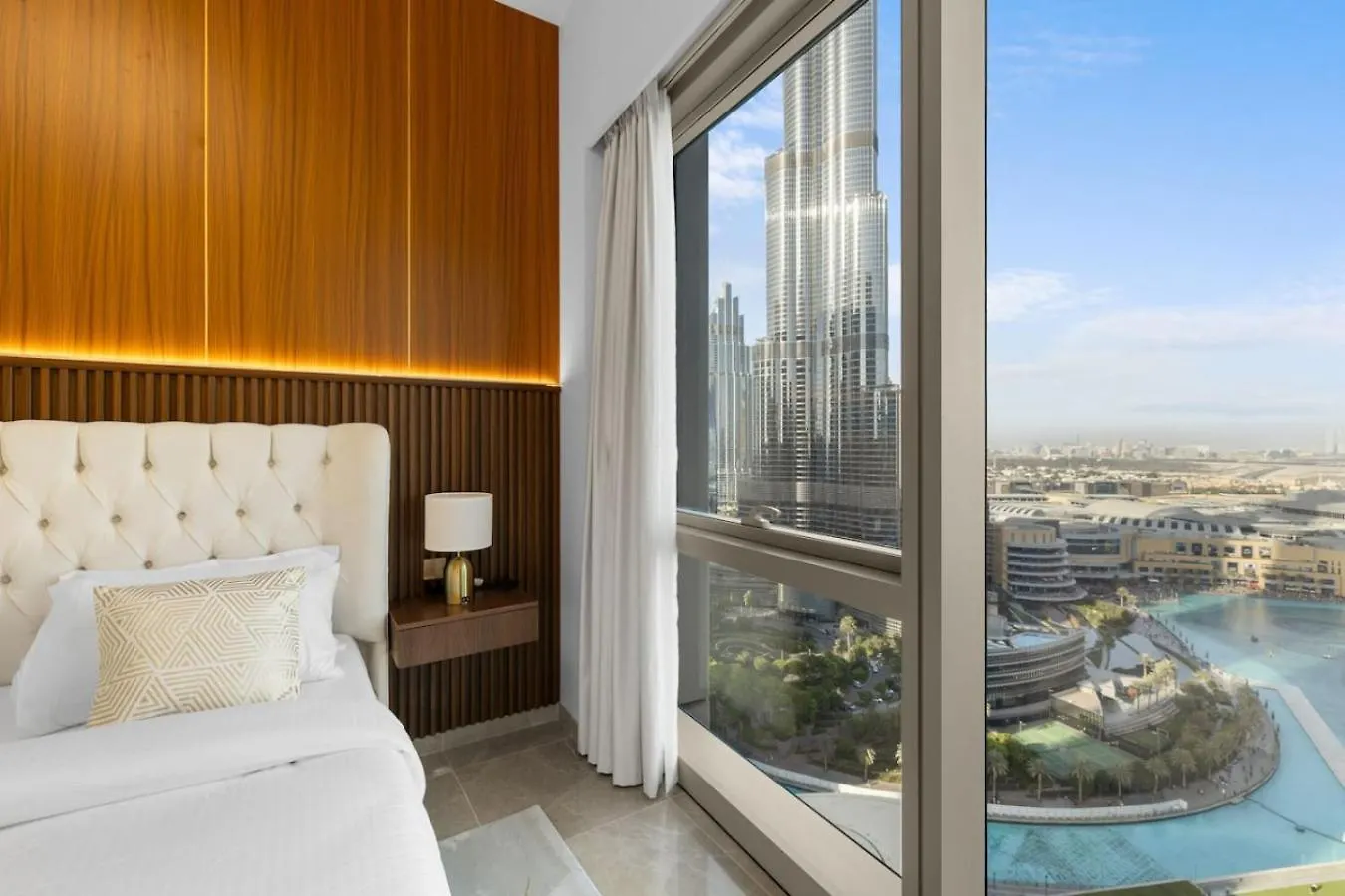 Grande Luxury 2Br Retreat Stay Dubai